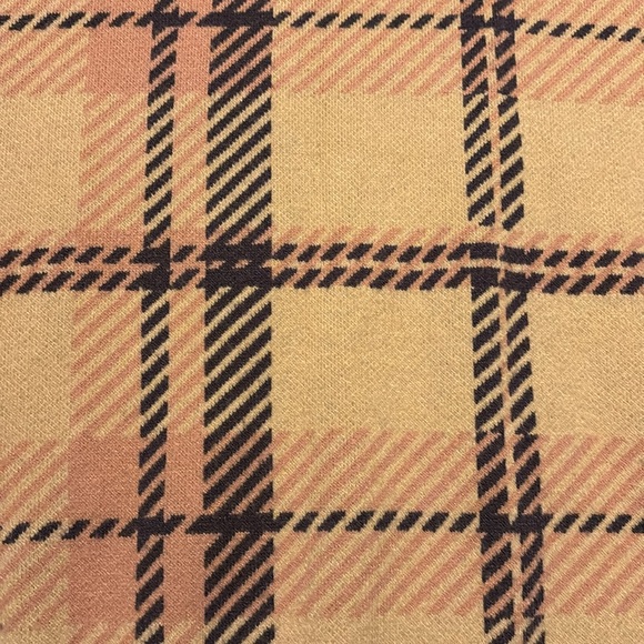 SO Oversized Tan Plaid Sweater Vest Size Medium - Picture 3 of 4